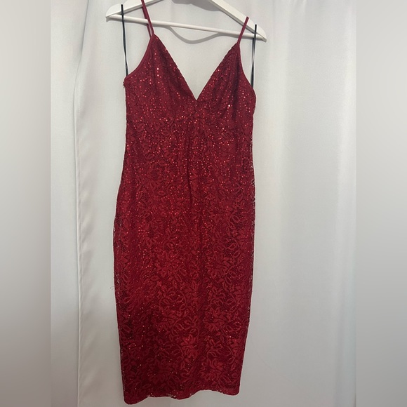Lulus midi lace red dress - Picture 10 of 10